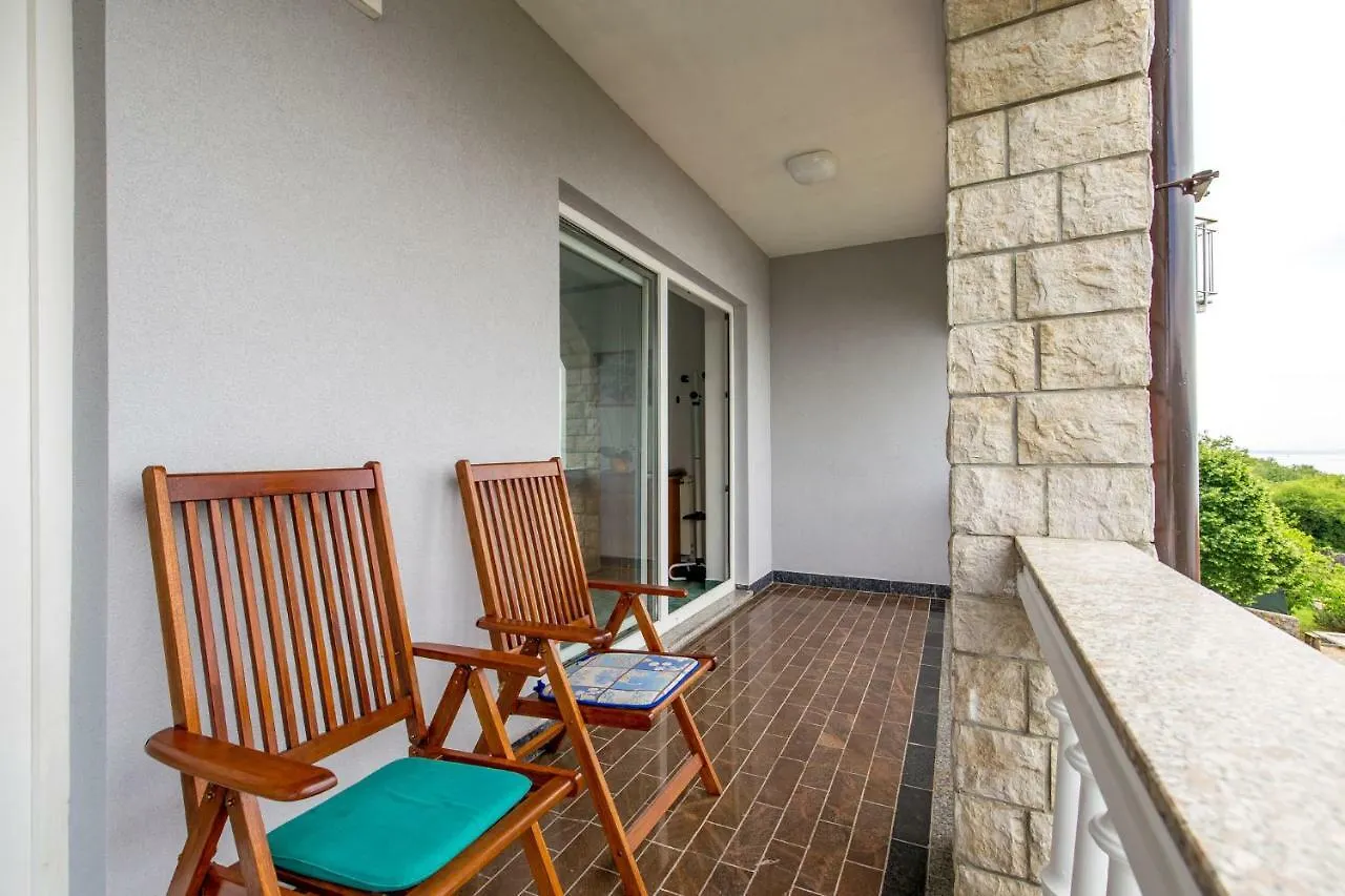 Villa Giani Apartments With Swimming Pool Opatija